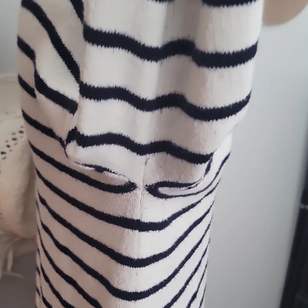 LOFT Black  and White Striped V-Neck Sweater - Picture 10 of 11